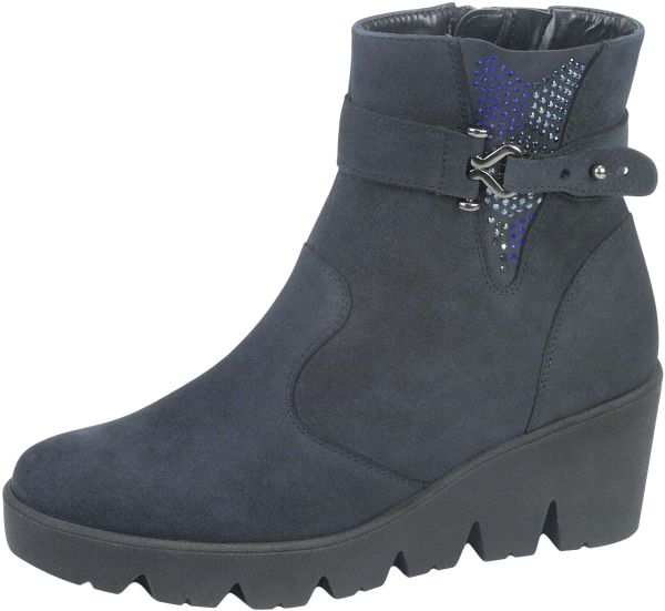 נעלי הנוחות מגרמניה מציגות את דגמי סתיו-חורף