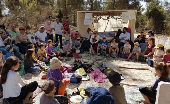 כבר ביום הראשון: אלפים הציפו את גוש עציון