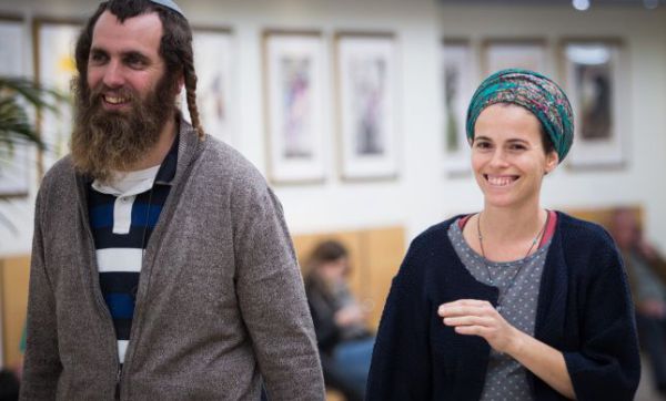 נפצעה בפיגוע וקוראת לחיות עם הפלסטינים