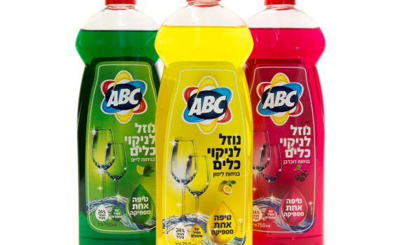 קולקציית מוצרי ניקיון חסכונית