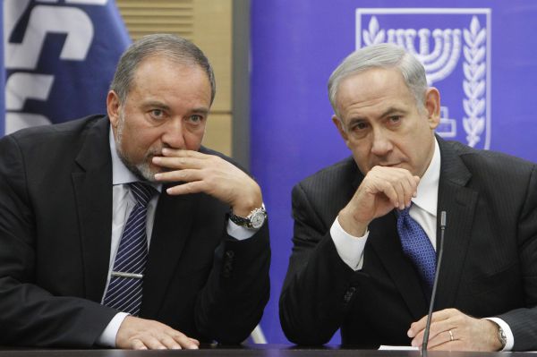 הקבינט אישר בחשאי בנייה לפלסטינים בשטחי יו"ש