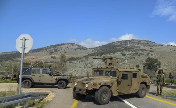 גבול לבנון: חייל נפצע קל מירי מרכב חולף