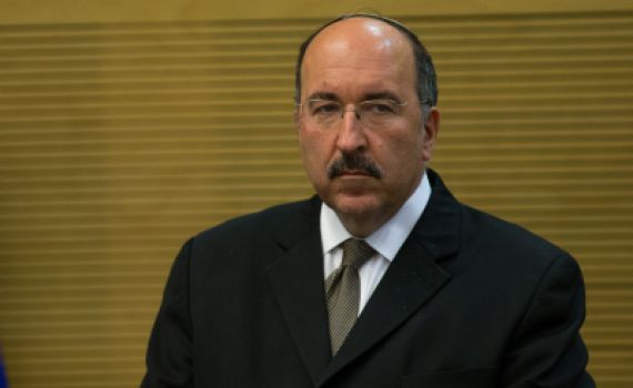 דרמה: המנכ"ל הסרוג החליט להתפטר מתפקידו