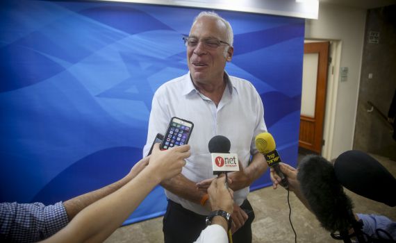 השר אריאל לרגב: "לשנות את שמו של יום השואה"