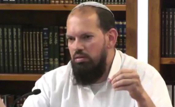 צפו: לקט סיפורים על ר' שלמה קרליבך ז"ל