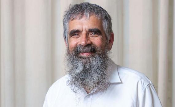 גם הרב שרלו תוקף: בג"צ חוטא שוב במגלומניה