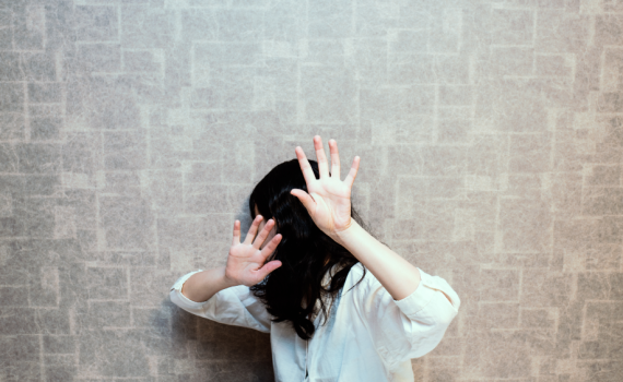 כך מתמודדים במגזר הדתי עם אלימות כלפי נשים