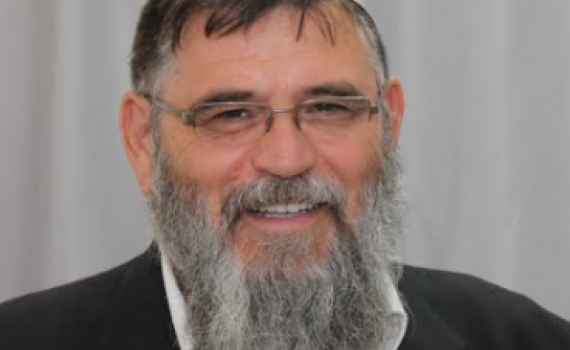 הרב שנוולד: משחטת הפרות הקדושות פועלת