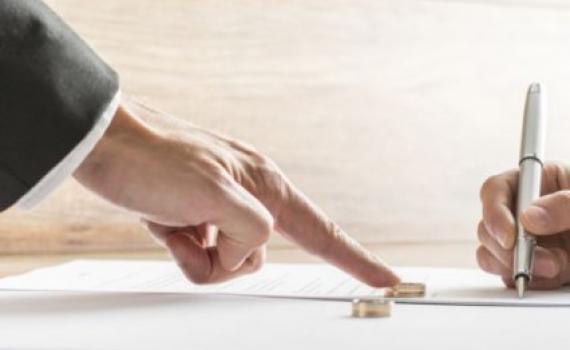 בית הדין: הגט פסול עד לביטול הסכם קדם נישואים