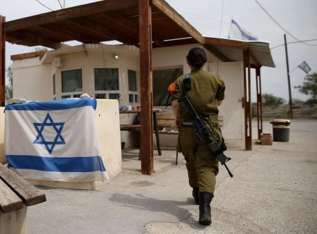 צפו: מה באמת יש לבנות לעשות בצבא?