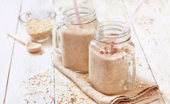 המתכון לפתיחת יום מתוק: שייק שוקולד לבן