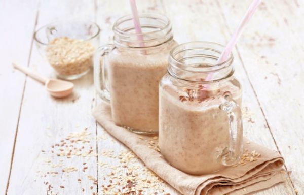 המתכון לפתיחת יום מתוק: שייק שוקולד לבן