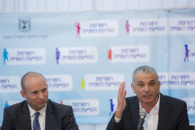 סערת חוק ההסדרה: מי ימצמץ ראשון?