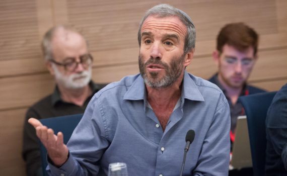 שקד שלחה סמס; ח"כ שטרן מבקש הבהרות