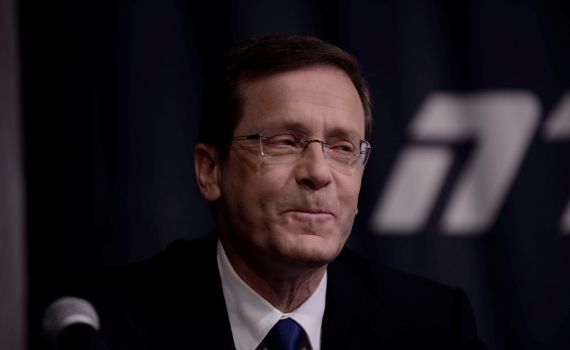 בוז'י נגד ההסתה? כינה את המתנחלים 'וירוס'