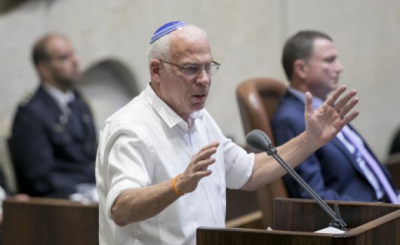 סמוטריץ' ואריאל נטשו באמצע הישיבה לזכר רבין