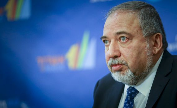 ליברמן: מצטער שנתתי אישור לפרסם את התקיפה