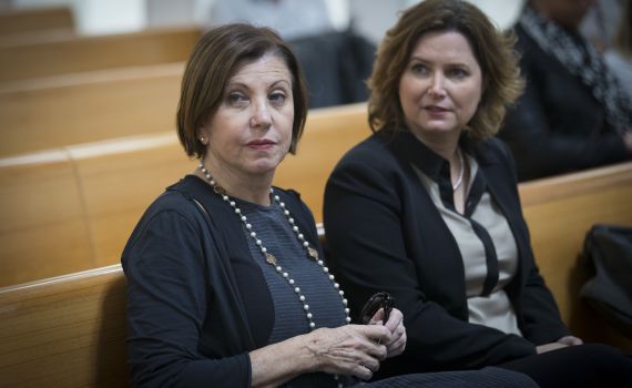 סערה בעקבות דבריה של גלאון: 'יצא המרצע מן השק'