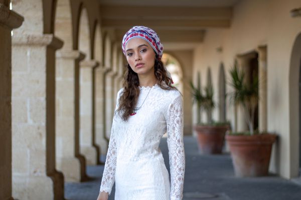 לקראת חנוכה: אופיר בן שטרית בראיון על התפקיד המרגש