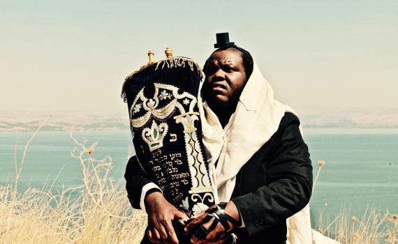 פופ ויראת שמים: הראפר ניסים בלאק בסינגל מרגש