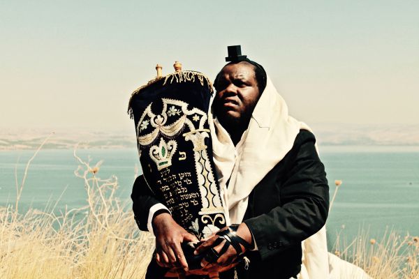 פופ ויראת שמים: הראפר ניסים בלאק בסינגל מרגש