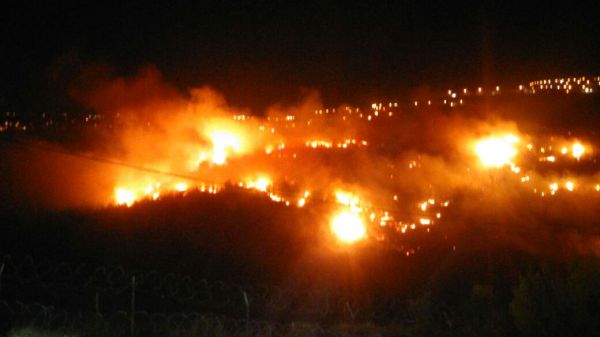 בגלל הלהבות: תושבים בטלמון פונו מבתיהם
