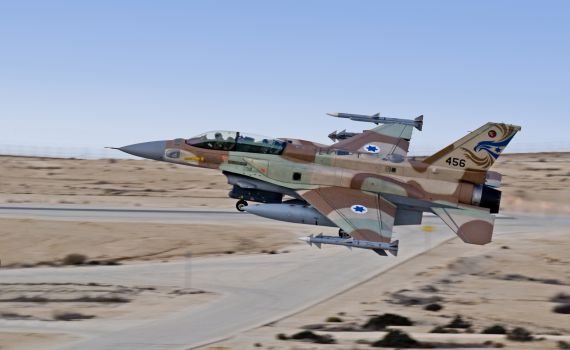 התגובה: 10 טון פצצות על בסיס ריק של דאע"ש