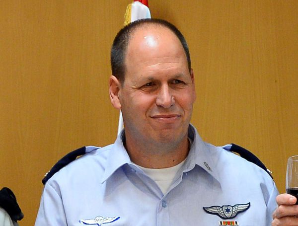 ראש אכ"א האחראי על 'פקודת הזקן' פרש מתפקידו