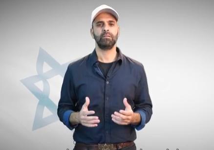 צפו: עזרי טובי בתגובה נחרצת לג'ון קרי