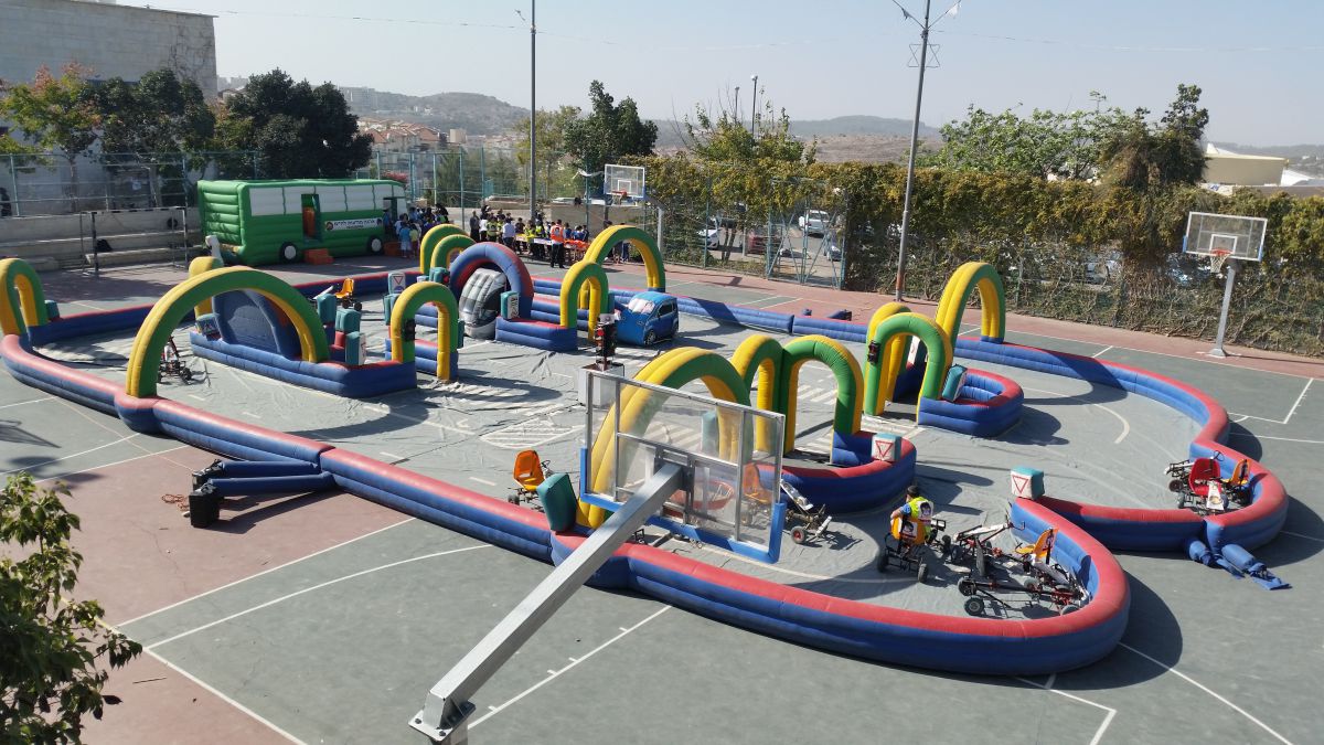 חמ"ד על גלגלים: אירוע ענק לכל המשפחה בנושא בטיחות בדרכים בחנוכה