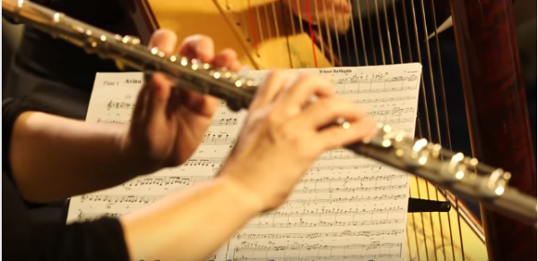 שירי חנוכה במייקאובר מוזיקלי