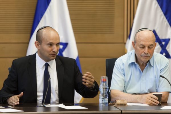 "אם התלונות נכונות לא תוכל להמשיך במפלגה"