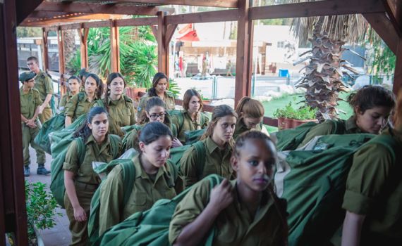 מ"חשש לחילול שבת": חיילות נאלצו לישון בקור