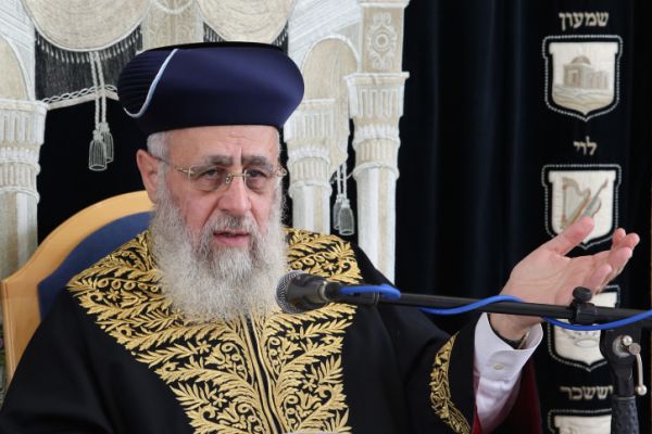 הרב יוסף: "לנשים אסור ללכת אפילו לשירות לאומי"