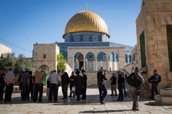 מקומם: היהודי הורחק ל-60 יום; הערבי רק ל-15