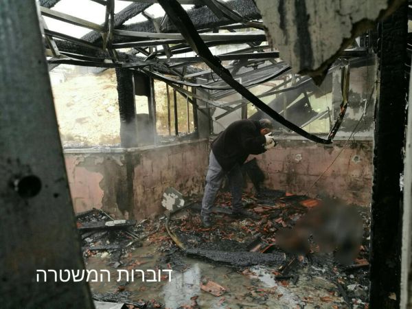 טרגדיה באמירים: גבר נשרף למוות בתוך צריף