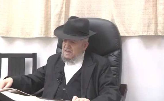 הרב מאזוז: גם החרדים צריכים להפגין למען עמונה