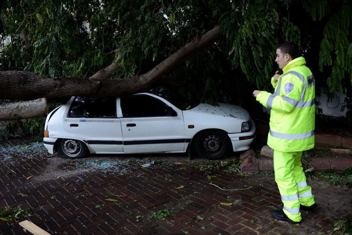 הכינו עצמכם לסופה: מדריך לנפגעי הסערה