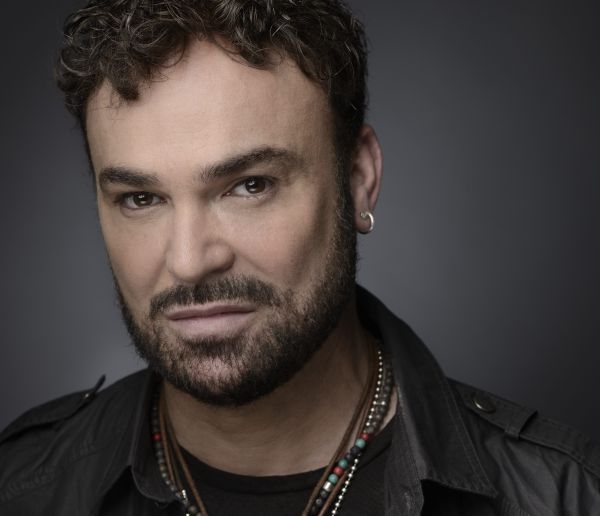 מרגש: דוד ד'אור שר על התמודדות עם אוטיזם