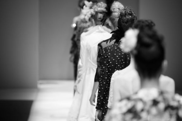 לראשונה בשבוע האופנה בישראל – מעצבת דתייה