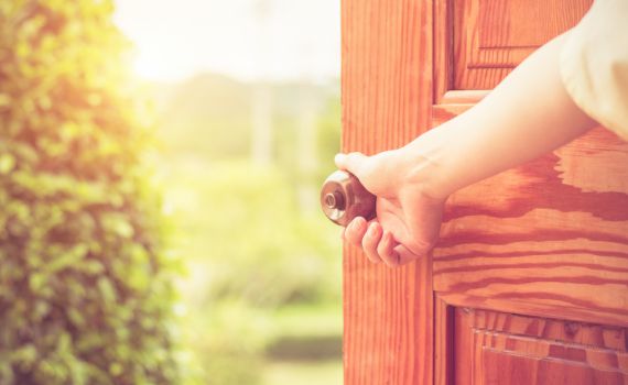 רץ בווטסאפ: סעודת חתונה רגע לפני הדייט