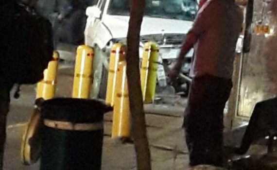 פיגוע דריסה בתחנת הדלק ליד מגרון; המחבל חוסל