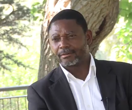 צפו: הבישוף שבחר ביהדות בעקבות חלום שחלם