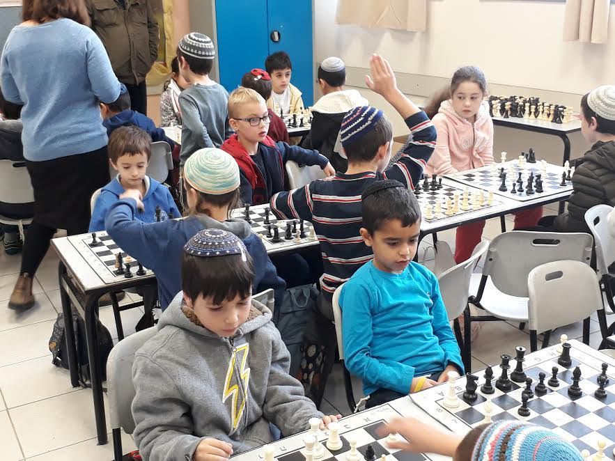 המגזר הסרוג בראש אליפות בתי הספר בשחמט
