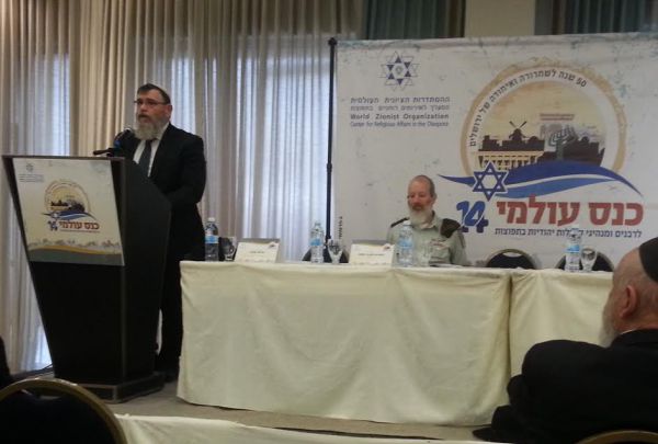 הרב שנוולד מודאג: לעשות הכל כדי לשנות את המגמה