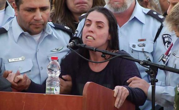 "איך אפשר לדבר מהלב אם לקחו לי את הלב?"