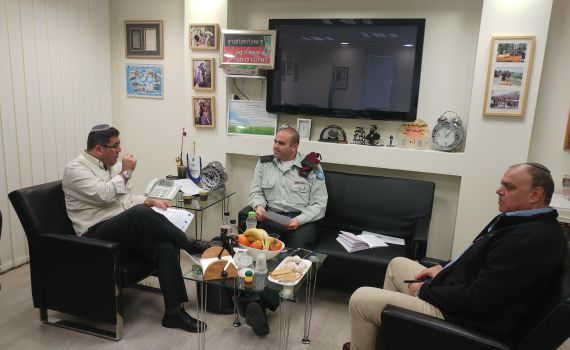 השירות הלאומי מחזק את קשרי העבודה מול צה"ל