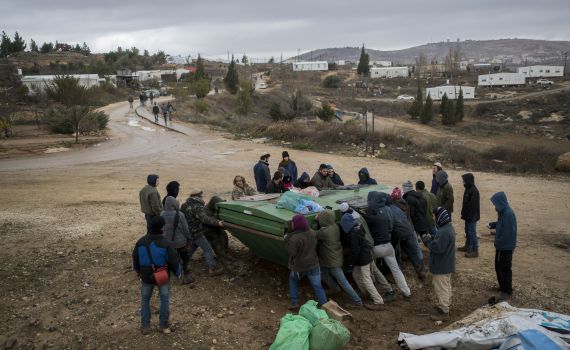 "מריח כמו כפר מימון" נוער הגבעות לא יגיע לעמונה