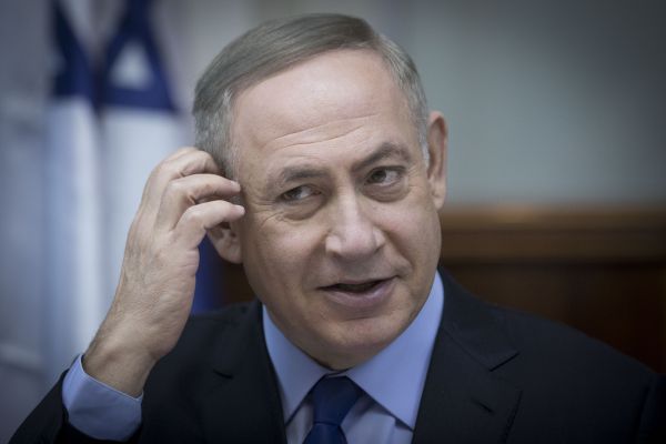 העיתונאים הבכירים דנו: את מי נתניהו שונא יותר?