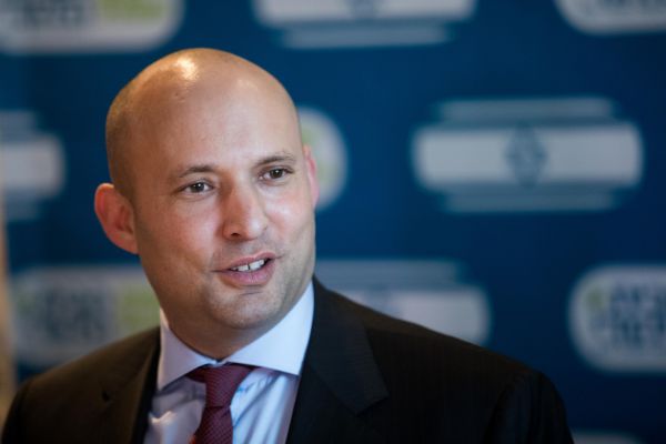 בעקבות גזר הדין. בנט: אסור שאלאור יישב בכלא